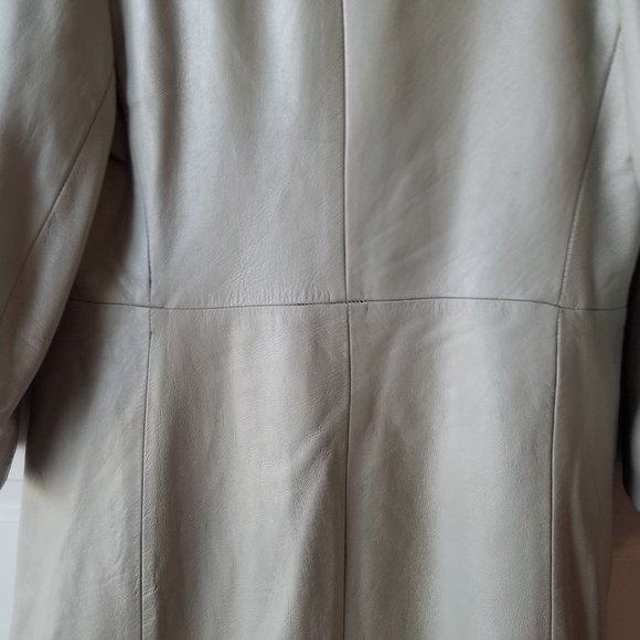 Vintage Dove Gray Leather Coat . Small / medium. - Picture 9 of 15